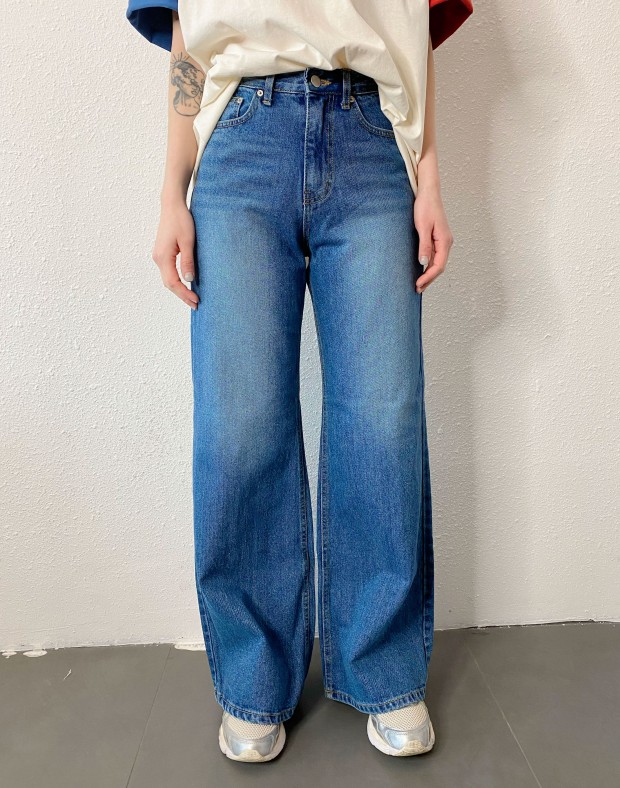 Washed Flare Jeans #250314